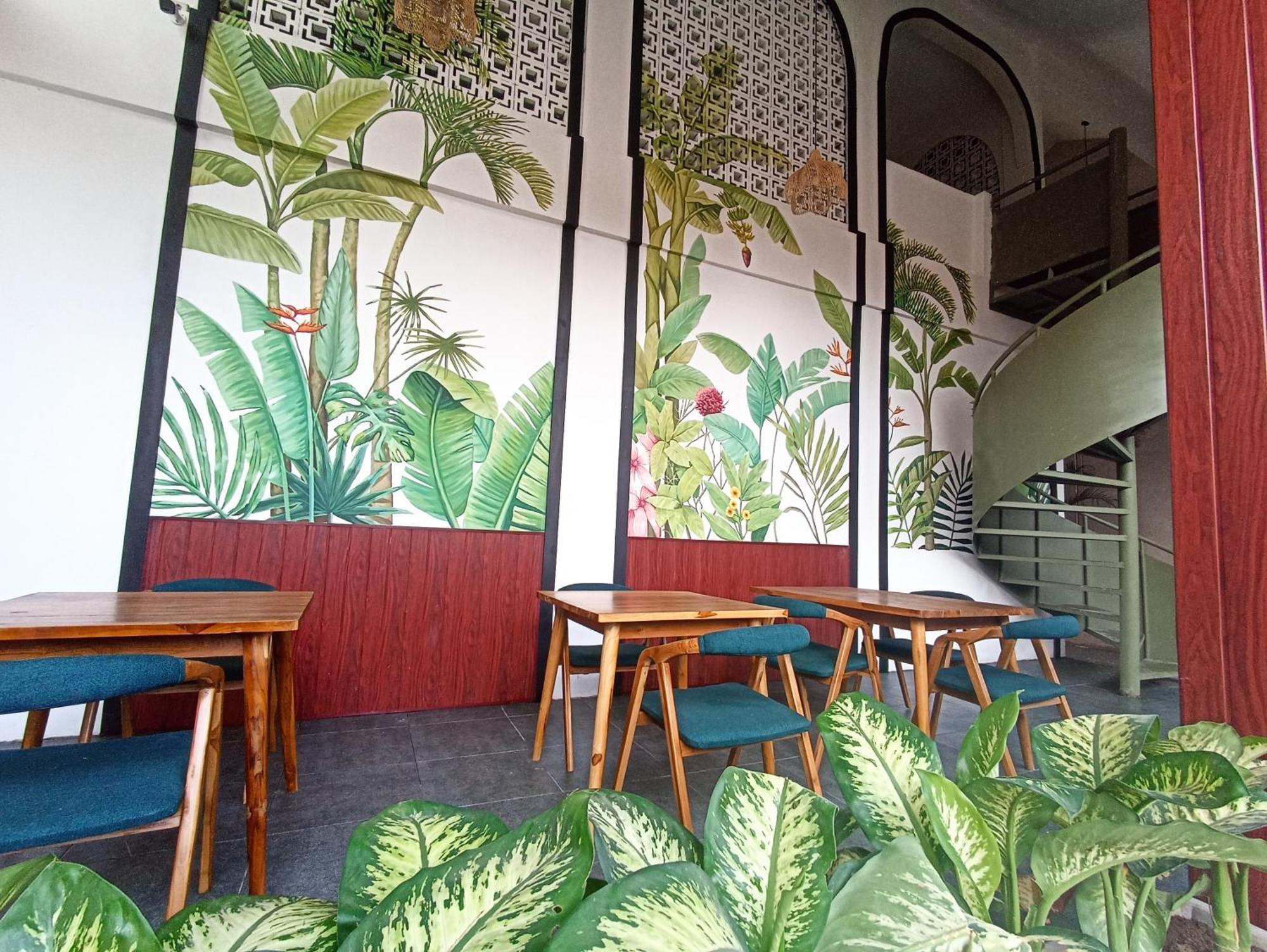 Abian Klumpu & Bali Villa Sanur