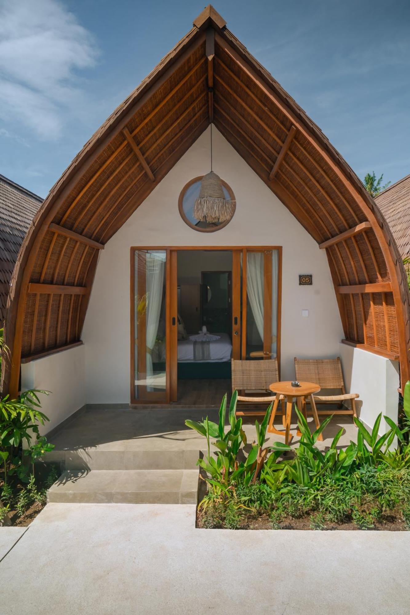 Abian Klumpu & Bali Villa Sanur